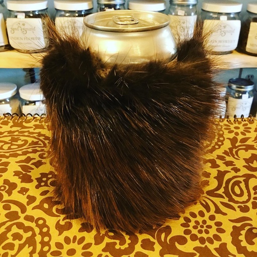 [BEAVER-KOOZIE] Beaver koozie